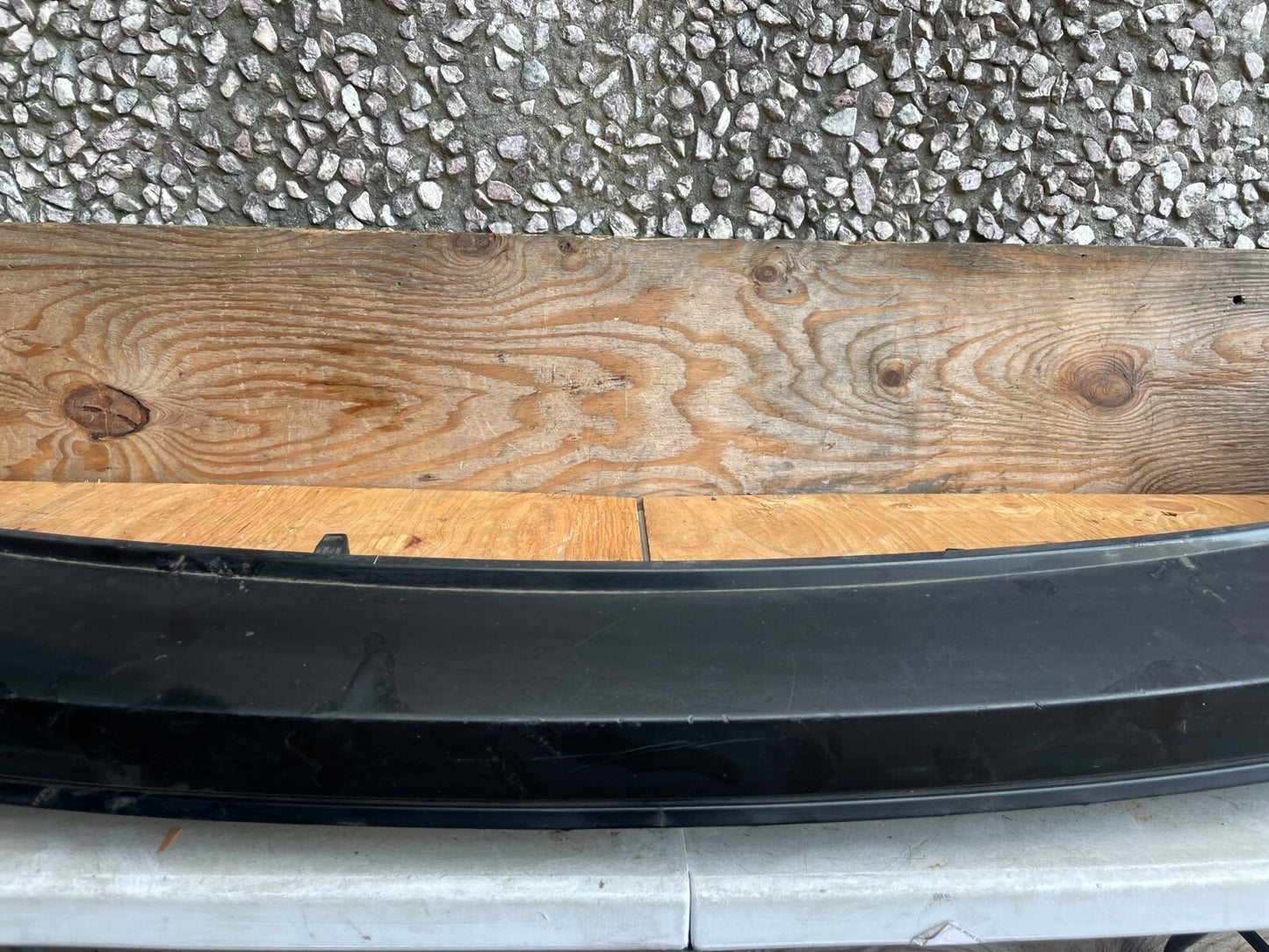 2011 to 2015 Ford Explorer Rear Upper Bumper Cover D79545