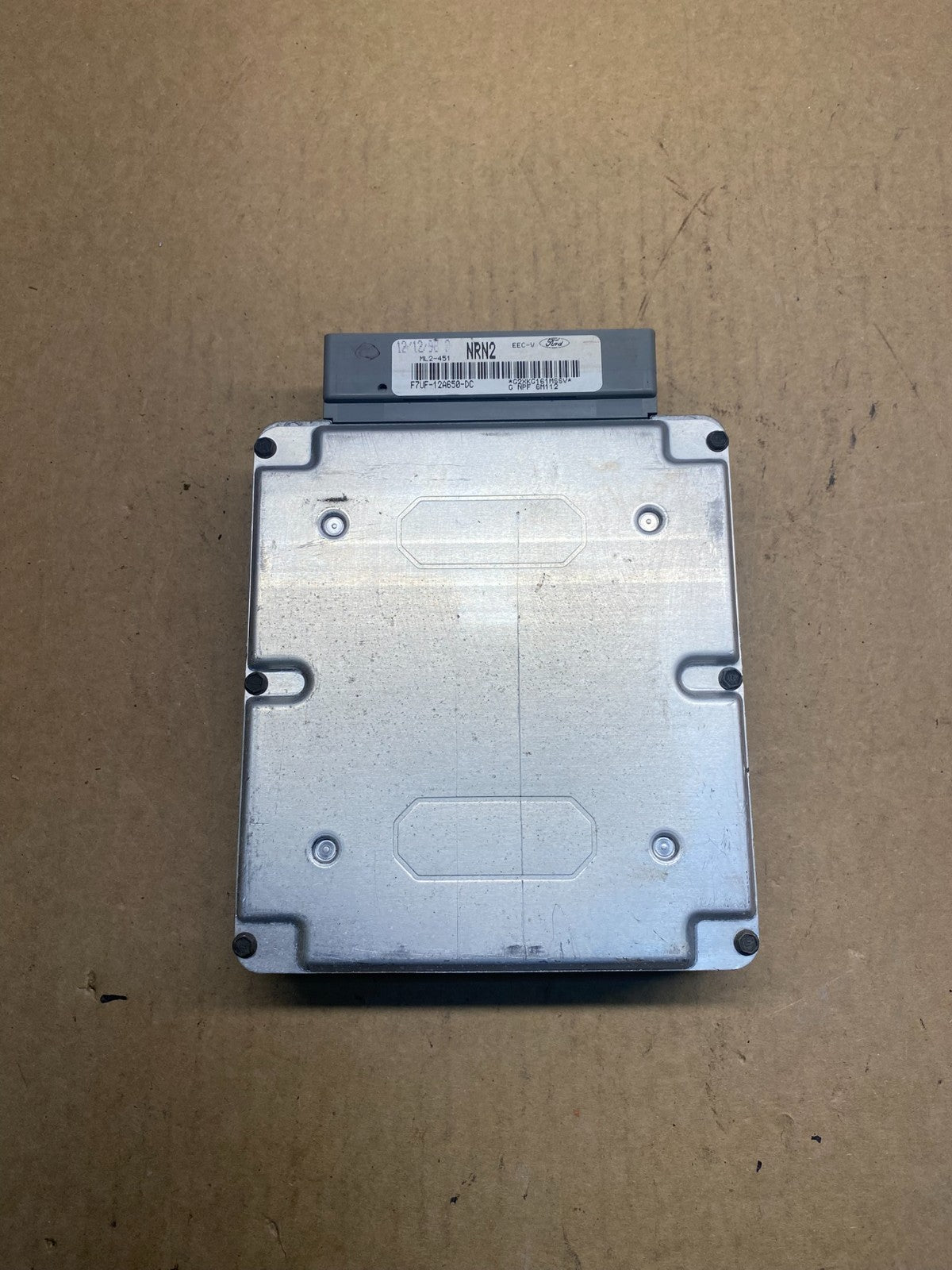 1997 Ford Van E150 E250 Engine Control Module Unit ECU ECM AG7220 DG1