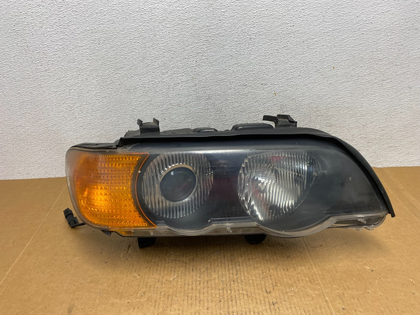 Xenon 2000 - 2003 Bmw X5 E53 Headlight Right Passenger RH Side AE0584 DW0