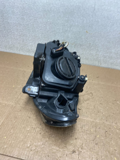Halogen 2004 2005 2006 Bmw E53 X5 Right Passenger Headlight OEM Z0860 DW7