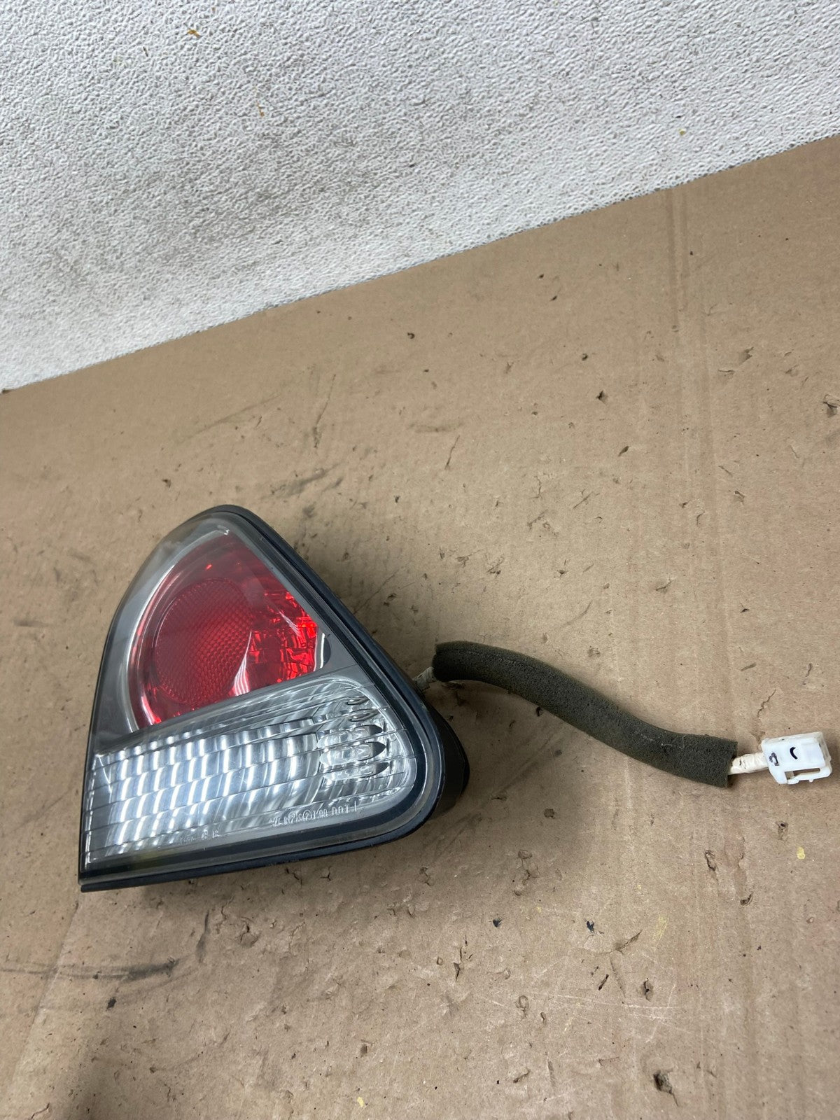 2000-2003 Lexus Rx300 Left Driver Lh Side Rear Inner Tail Light AG5351 LK2