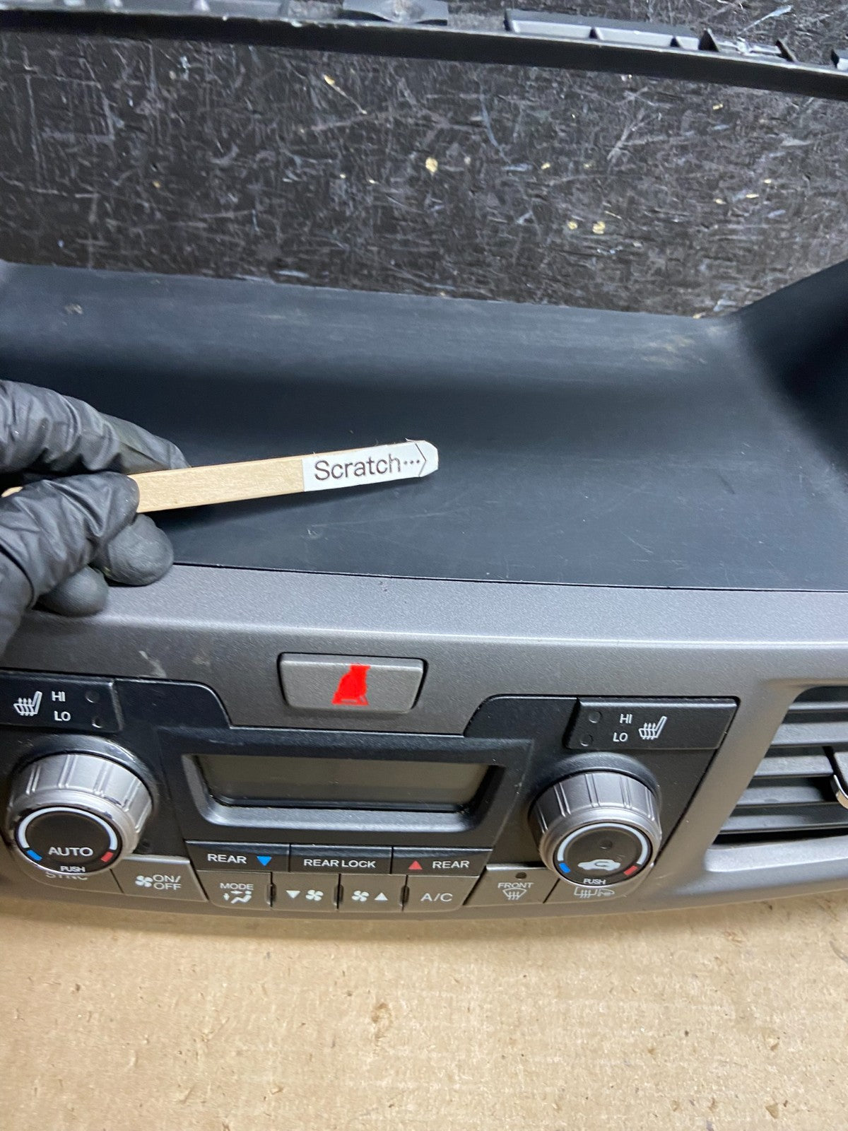 2011-2013 Honda Odyssey Dash Climate Control A/C Display Trim Bezel AH3999 DG3