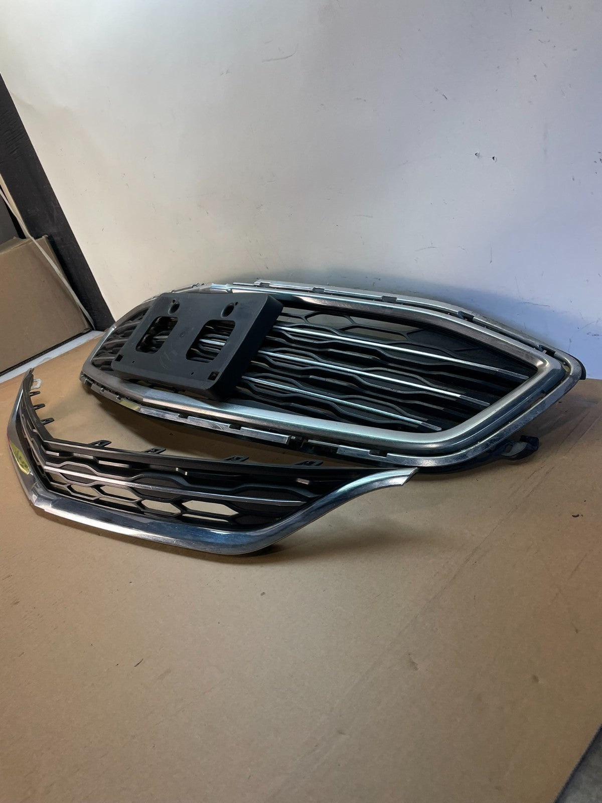 2016 2017 2018 Chevrolet Malibu Front Lower Upper Bumper Grille Grill AI3942 DG1
