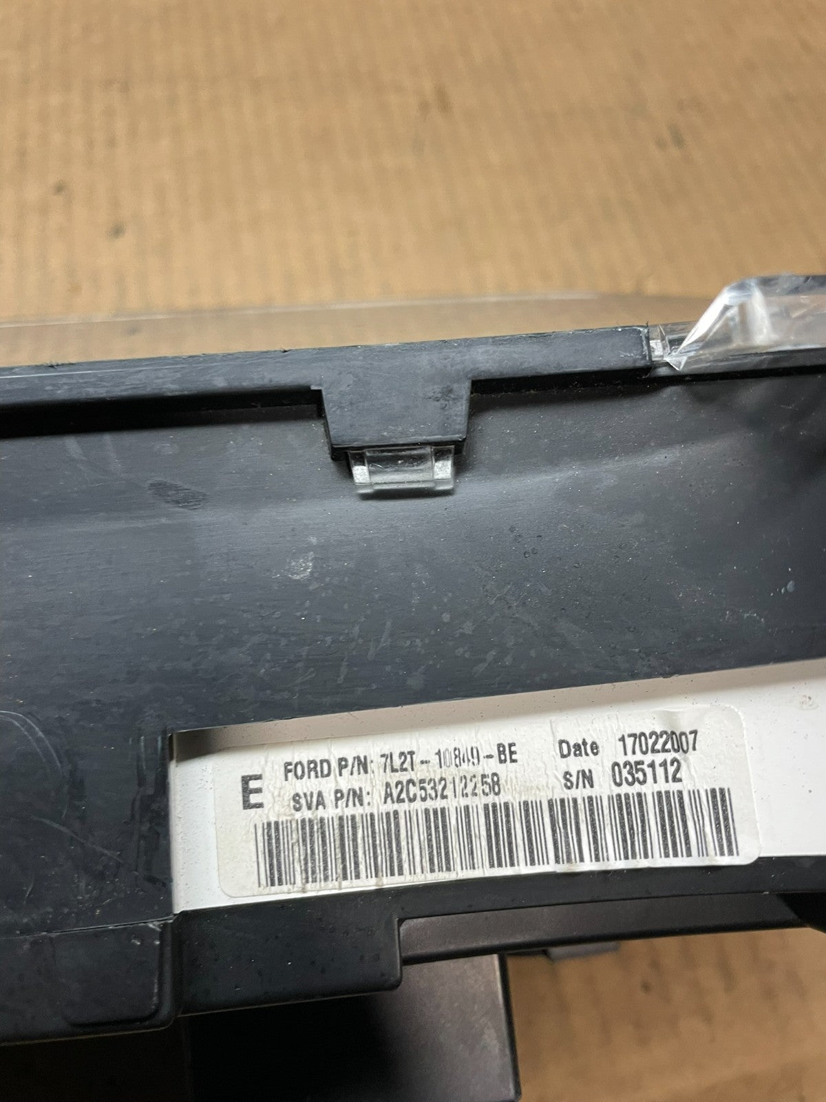 2006 2007 Ford Explorer Speedometer Cluster Gauge Oem AA9277 DG8
