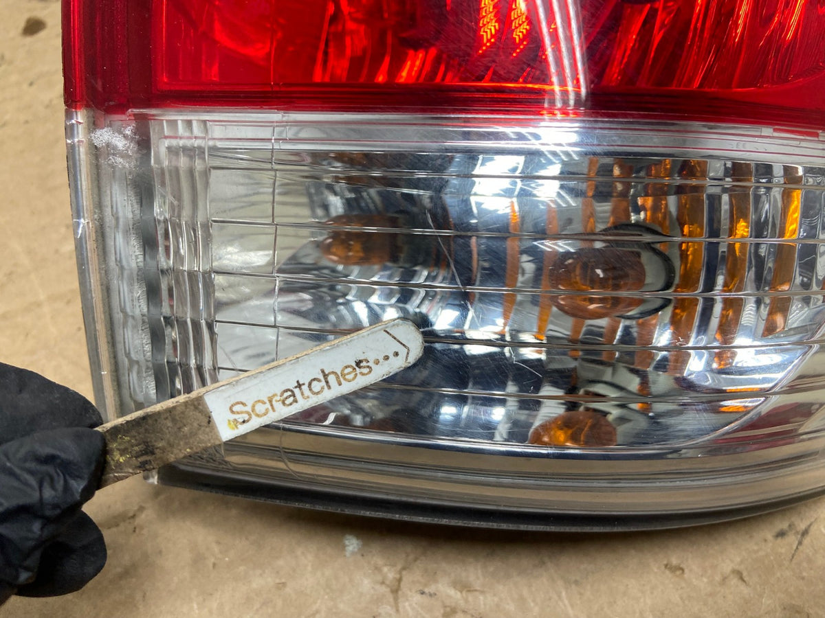 2013 to 2016 Nissan Pathfinder Passenger Right Side Tail Light AH8972 LK3