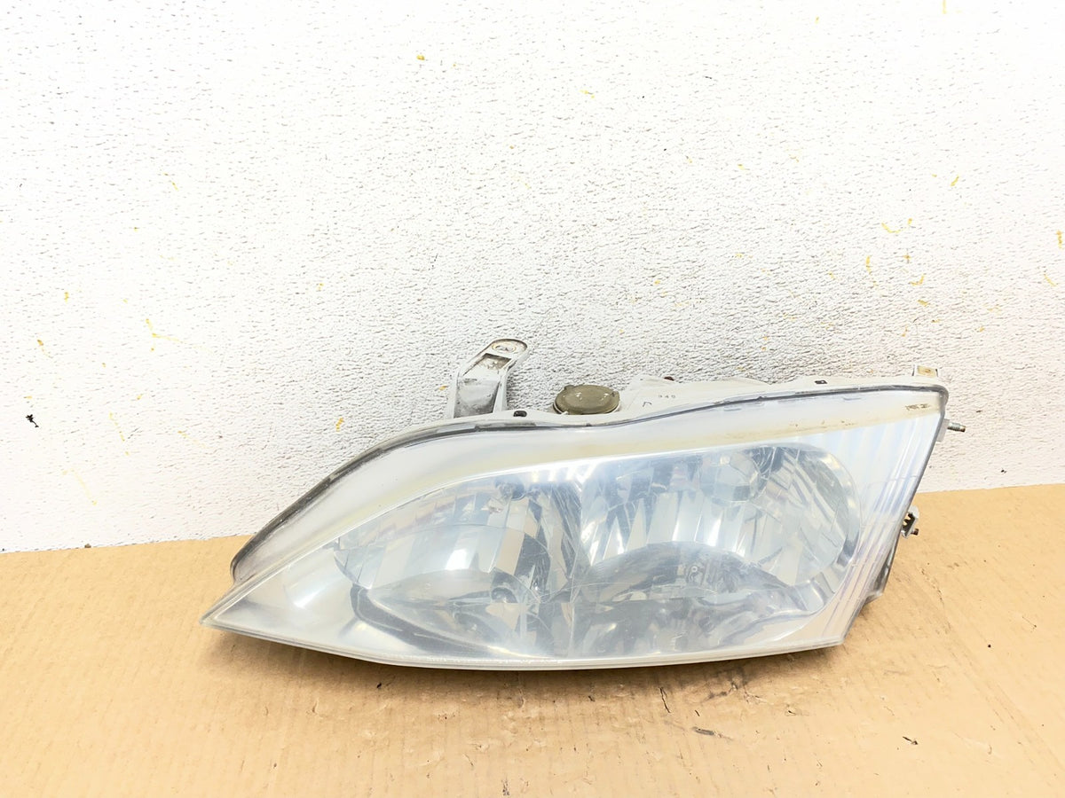 1997-2001 Lexus Es300 Left Driver Side Headlight Halogen AI6574 DW0