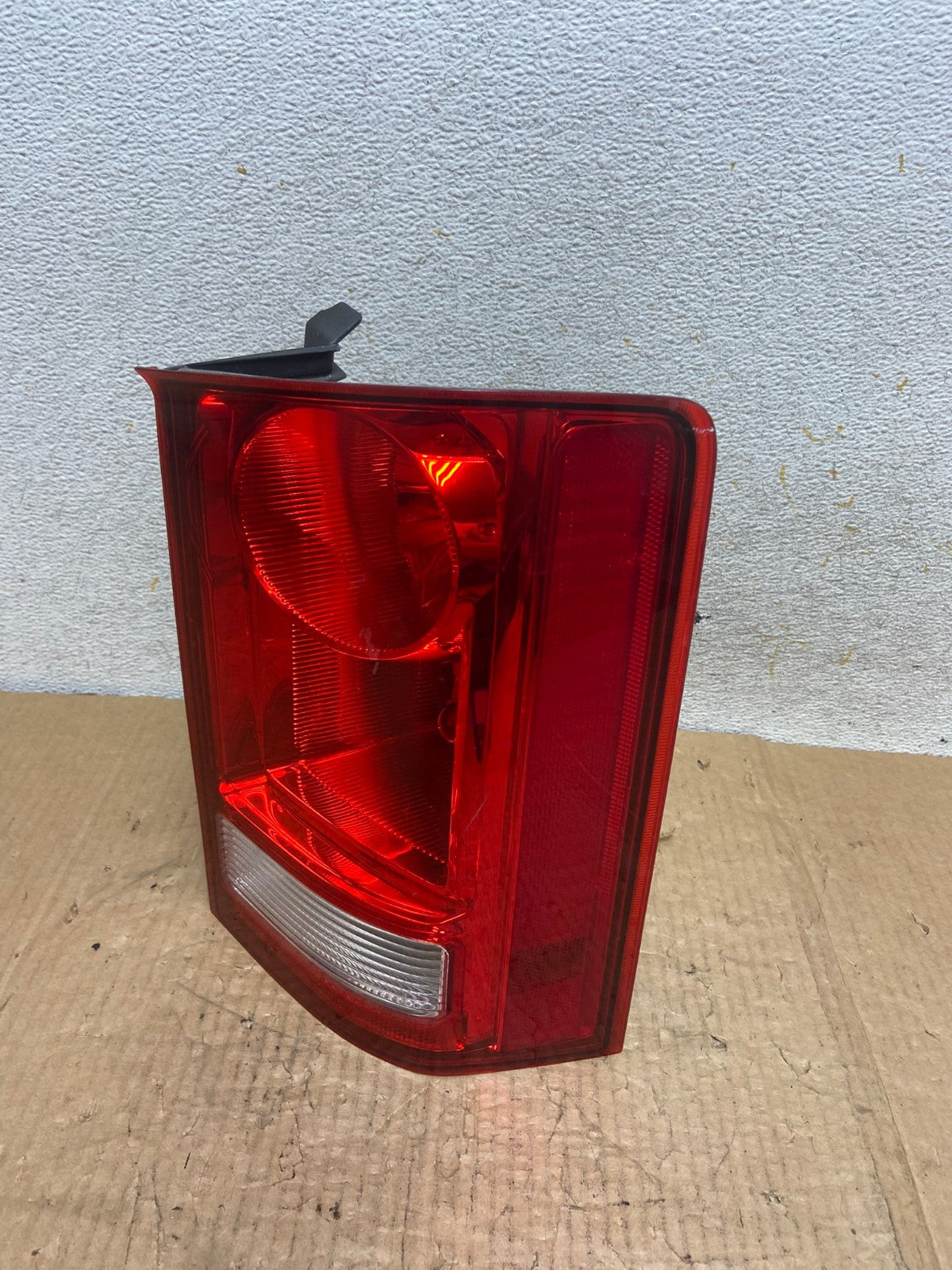 2009 to 2015 Honda Pilot Right Passenger Rh Side Tail light AI6844 LK0