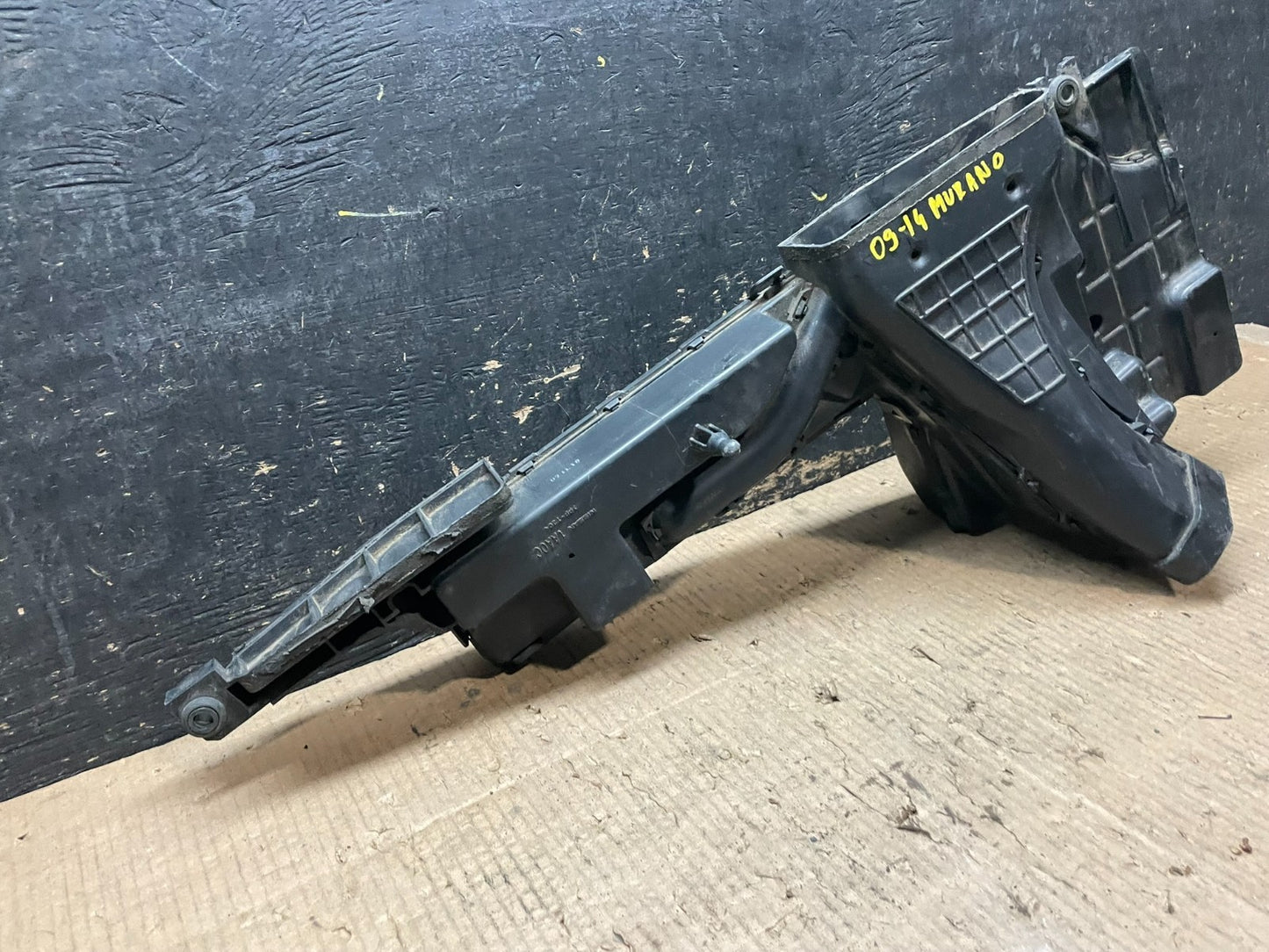2009 to 2014 Nissan Murano Upper Air Intake Duct Y6610 DG6
