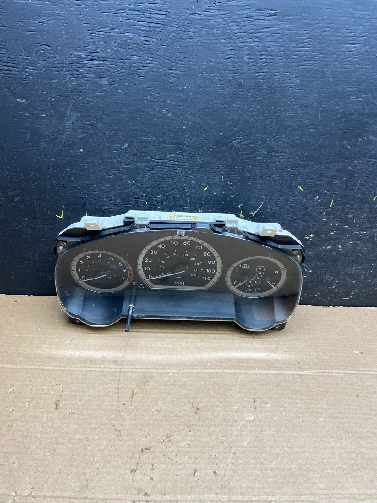 2004 2005 Toyota Sienna Speedometer Cluster Gauge W6544 DG0