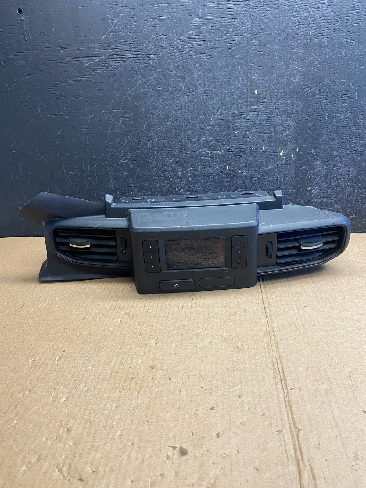 2020 to 2023 Ford Explorer Console Radio Display Screen Air Vent ae4444 DG0