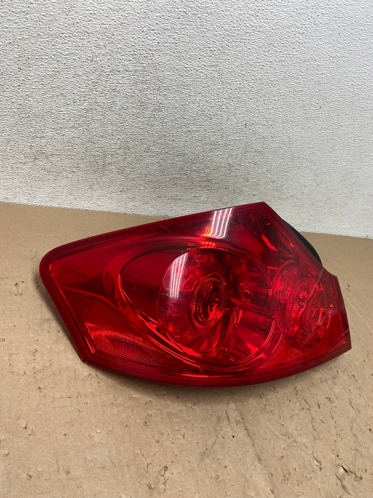 2007 to 2013 Infiniti G35 G37 Sedan Left Driver LH Side Tail Light AG5392 LK1