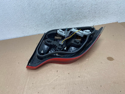 2005 to 2009 Volvo S60 Right Passenger Side Tail Light AG6670 LK4