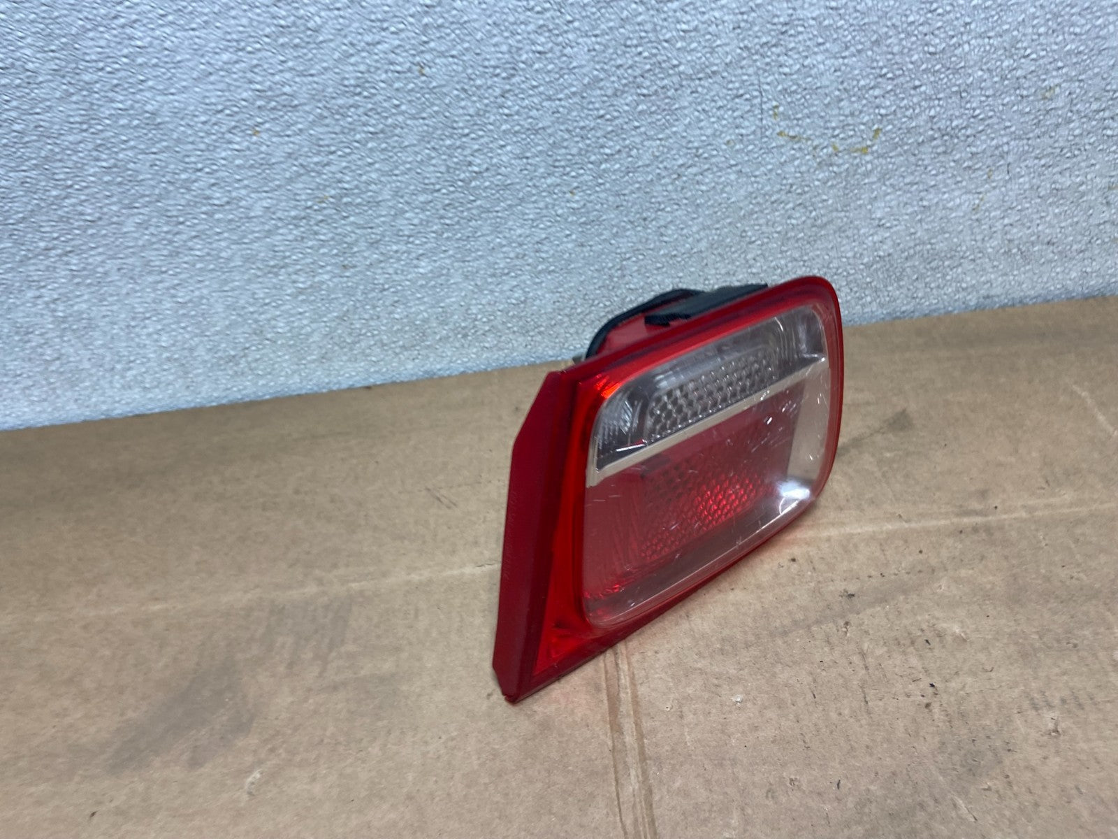 2013-2016 Chevrolet Malibu Right Passenger Rh Inner Tail Light Oem Y5145 DW2