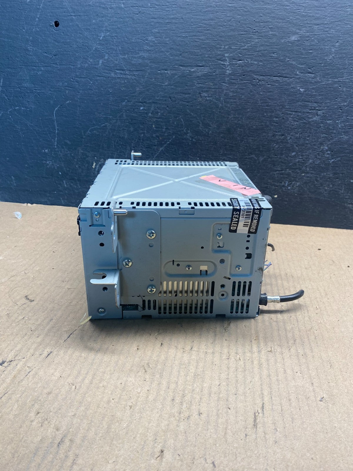 2010 2011 2012 Ford Fusion Radio Audio Receiver AM FM CD MP3 AE7724 DW1