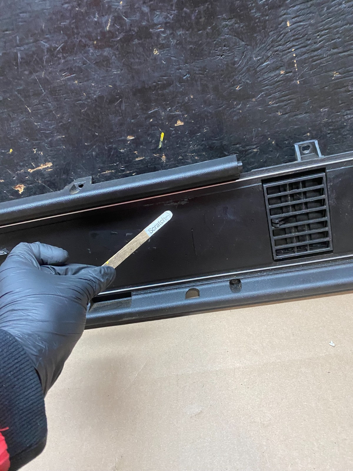 1983 to 1984 Ford Thunderbird Dash Bezel Vent Passenger Side Panel U0039 PS4