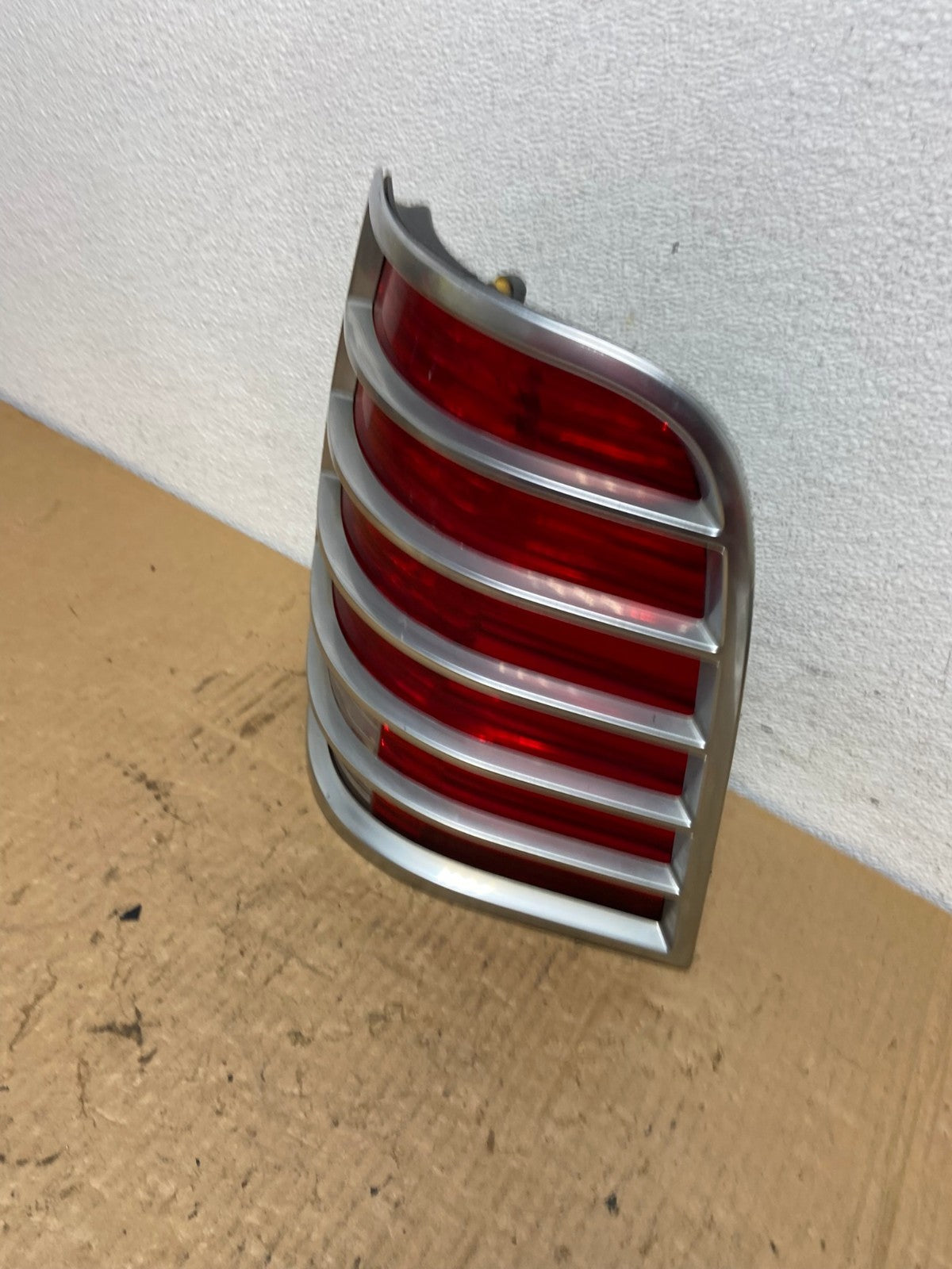 2002 2003 2004 2005 Mercury Mountaineer Right Passenger Tail Light AC8182 LK1