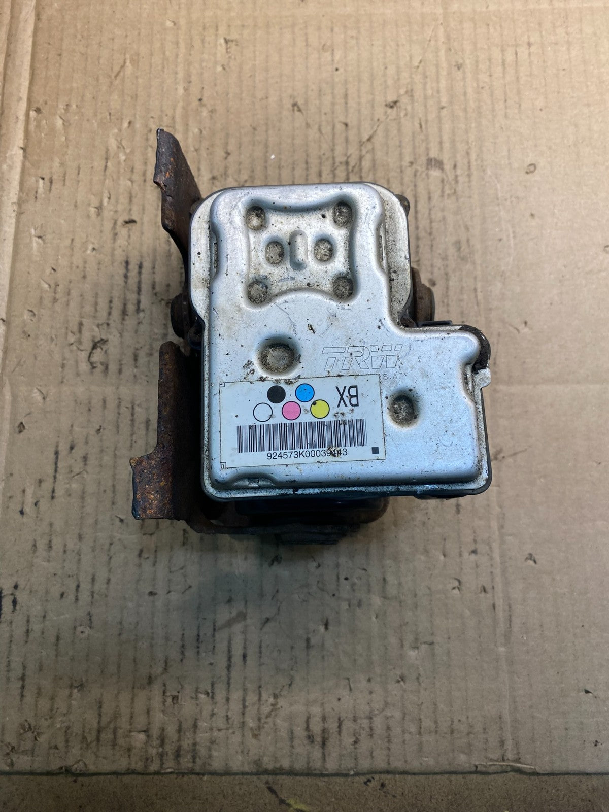 2003 - 2005 Chevrolet Silverado GMC Sierra ABS Anti-Lock Brake Module AB2715 DG5