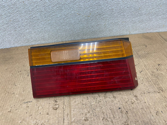 1990 to 1991 Honda Accord Coupe Left Driver LH Inner Tail Light OEM AA8460 DG0