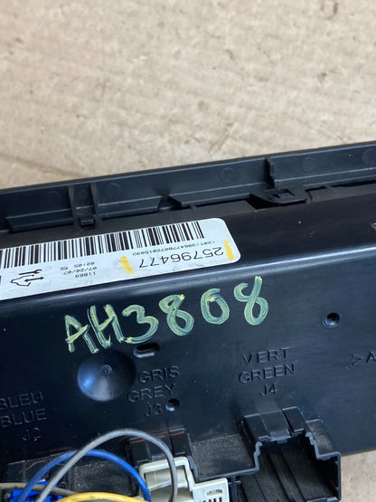 2007 - 2009 Chevrolet Silverado Gmc Sierra A/C Heater Climate Control AH3808 DG6