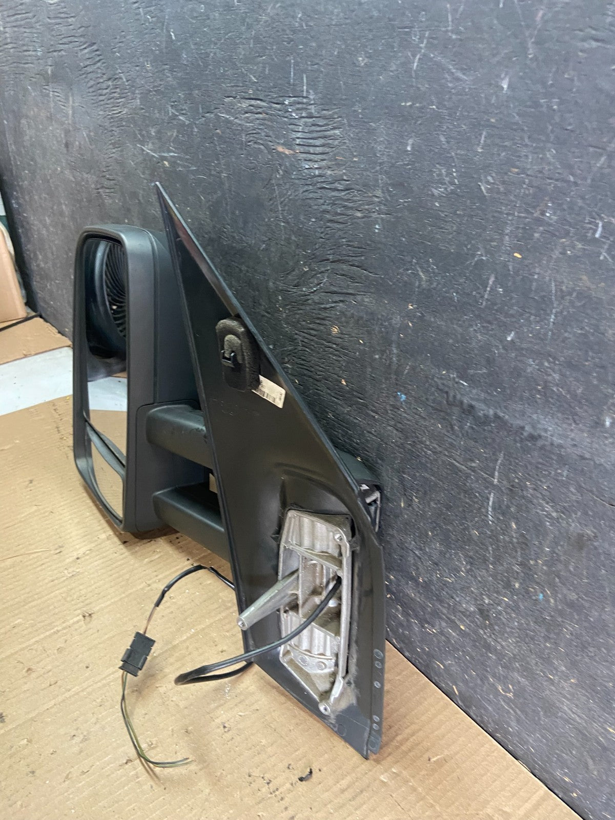 2007 to 2018 Mercedes-Benz Sprinter Left Driver Side View Door Mirror Q3159 DG7