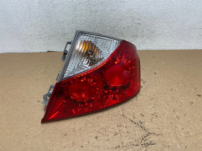 2008 2009 2010 Infiniti M35 M45 Right Passenger Side Tail Light AF8252 LK2