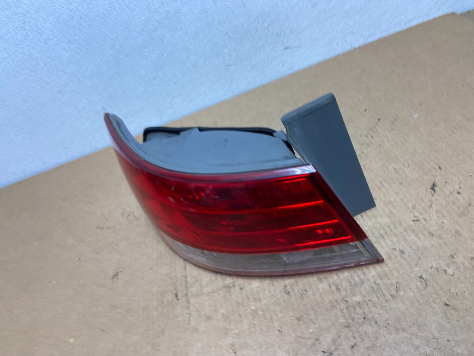 2006 2007 2008 Hyundai Sonata Left Driver Lh Side Tail Light AC3232 DW1