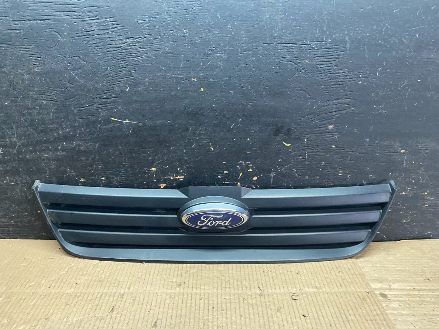 2010 to 2013 Ford Transit Conncet Front Upper Grill Grille OEM  W5848 DG0