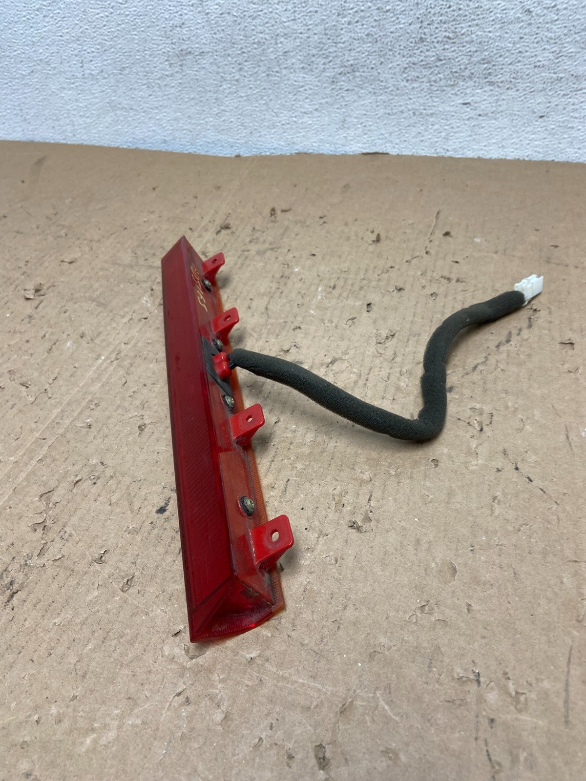 2007 to 2012 Hyundai Veracruz Rear 3rd Brake Light Lamp ad8165 DG5