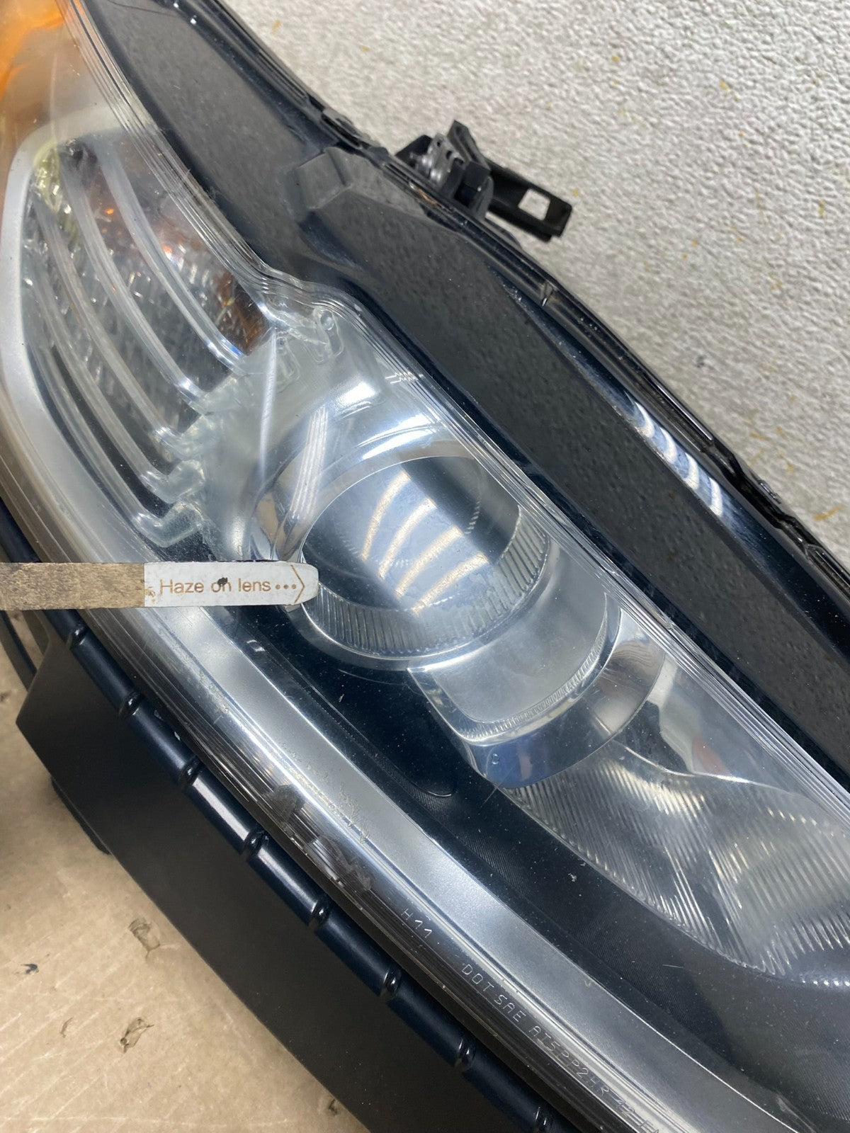 2013 to 2016 Ford Fusion Right Passenger Rh Side Headlight AI9477 LK4
