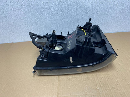 2002-2006 Cadillac Escalade Right Passenger Side Xenon HID Headlight Oem AB81277