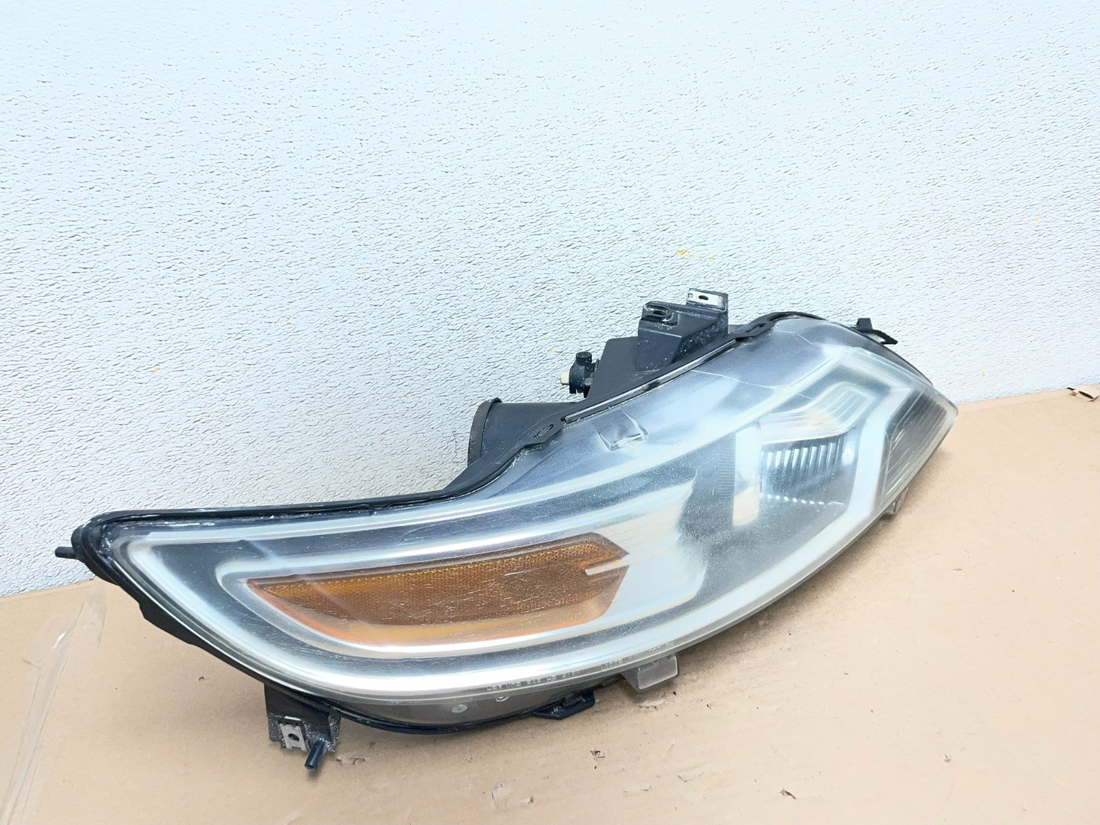 2010 2011 2012 Ford Taurus Right Passenger RH Halogen Headlight OEM AA9955 DW2