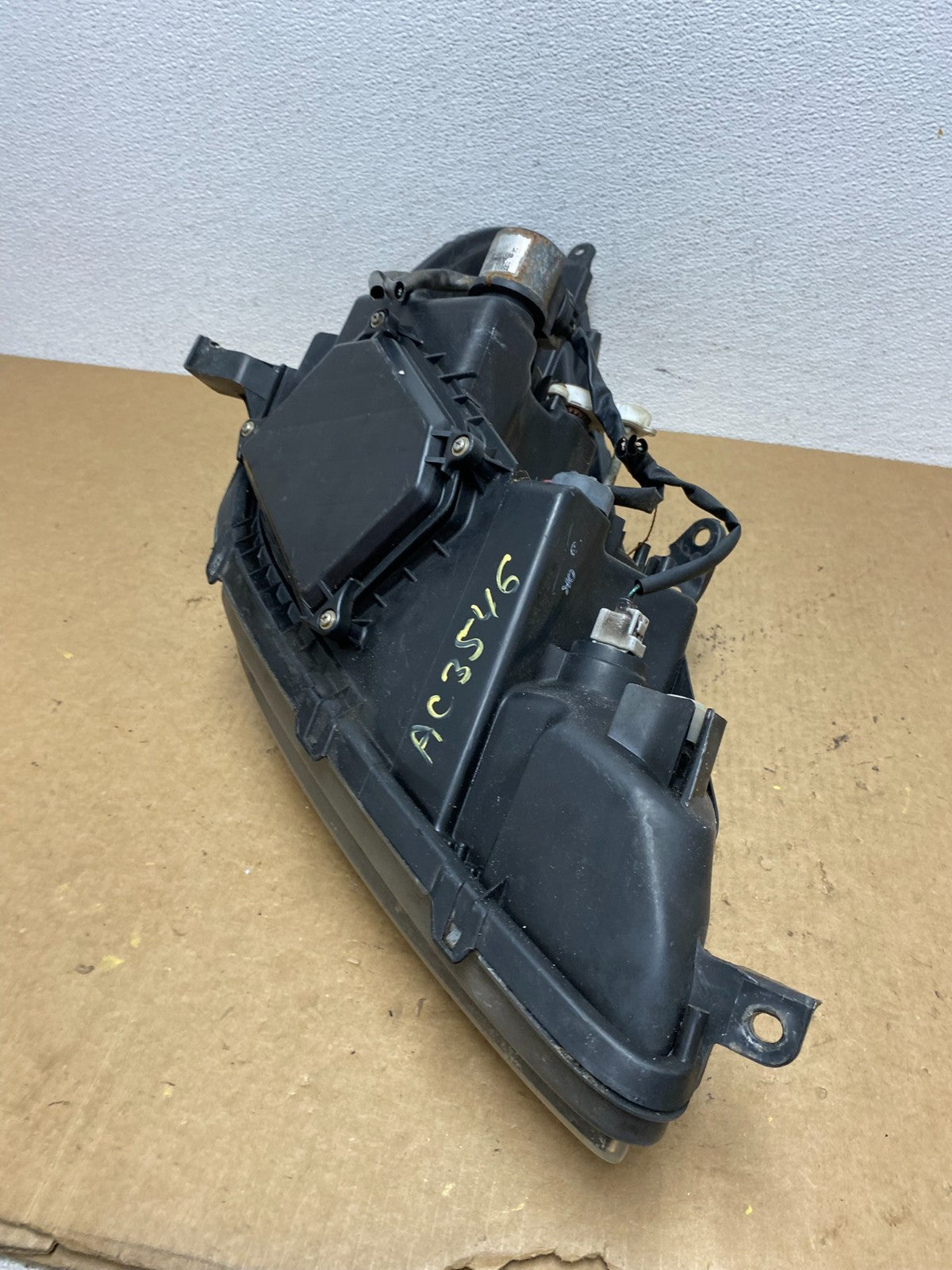 2002-2004 Lexus Es300 Es330 Left Driver Lh Headlight Xenon HID AC3546 DW7