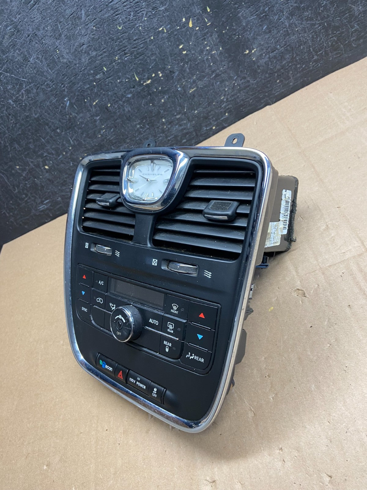2011-2016 Chrysler Town Country Climate Control Panel Center Dash Trim ai3191 DG2