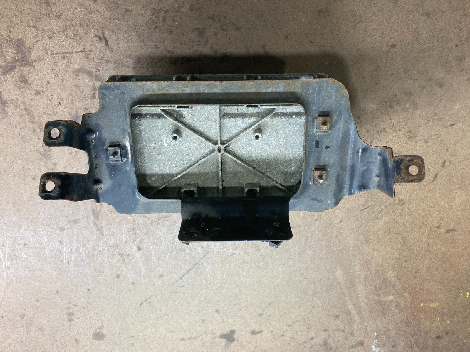 2010 Dodge Caravan Town & Country Engine Control p68050410ae j5445 PS1