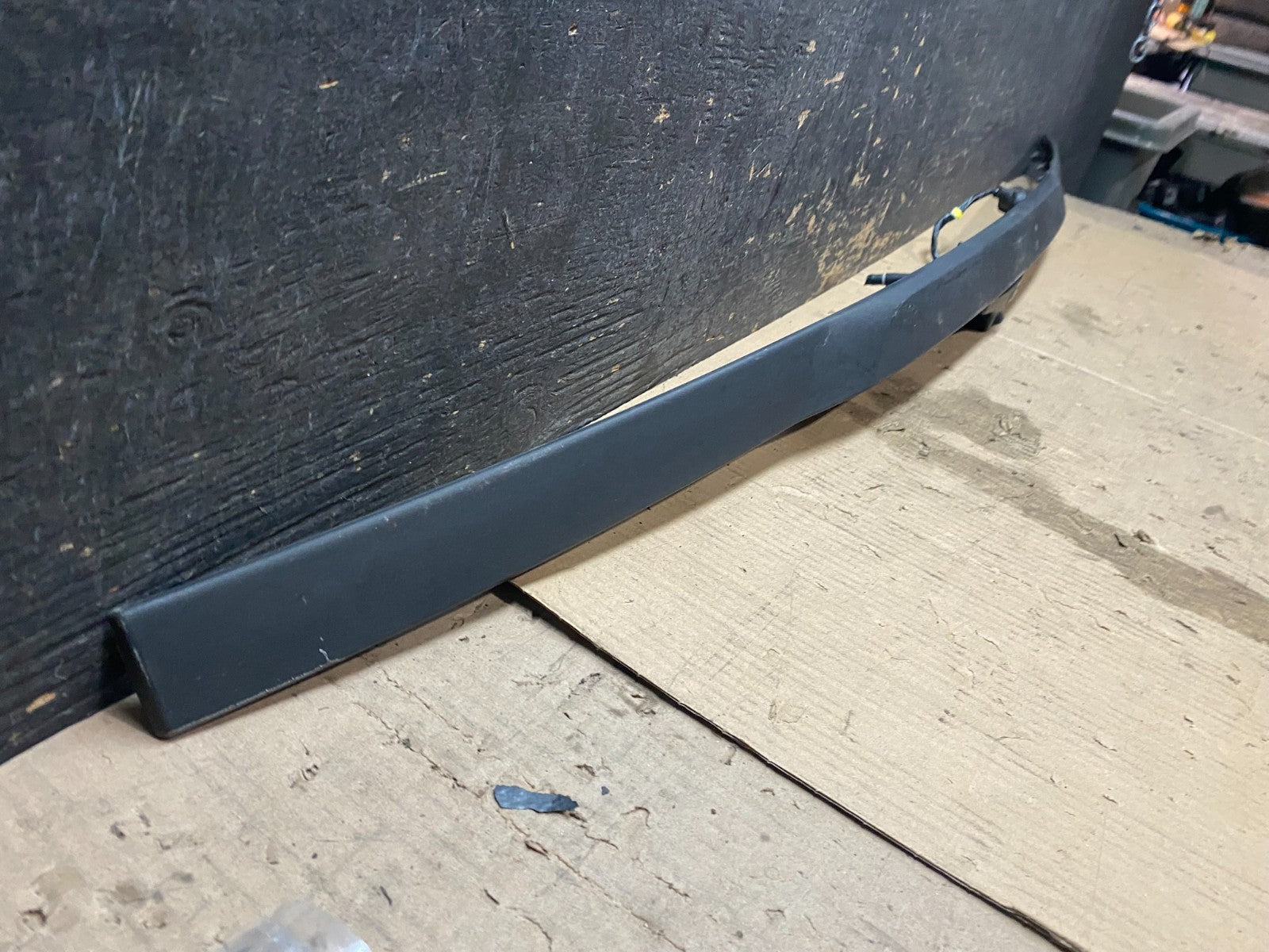 2016 - 2019 Ford Explorer Interceptor Rear Tailgate Molding With Camera X3502 DG2