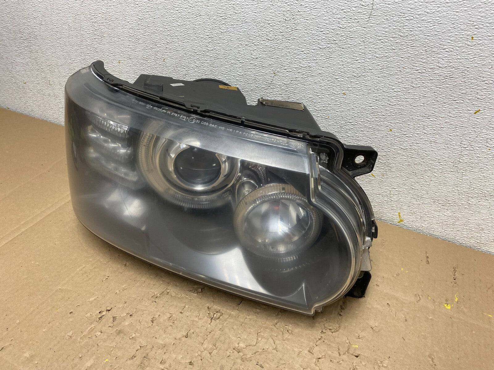 2010 to 2012 Land Rover Range Rover L322 Right Xenon Hid Headlight N3526 DW1