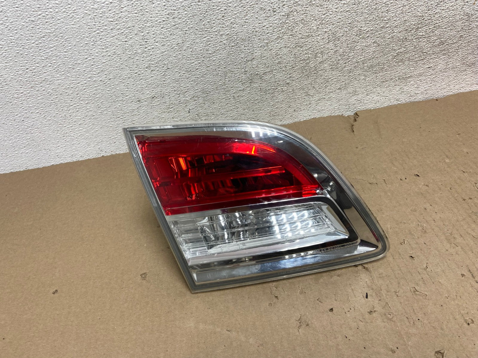 2007 2008 2009 Mazda Cx-9 Left Driver Lh Side Inner Tail Light AG6949 LK0