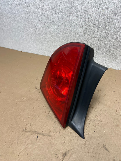 2008 2012 Chevrolet Malibu Left Driver Lh Side Tail Light AG43501