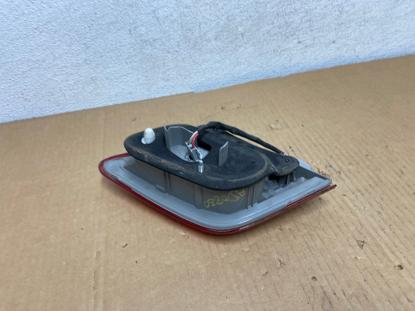 2007-2009 Toyota Camry Hybrid Right Passenger Side Inner Tail Light AD0850 LK4
