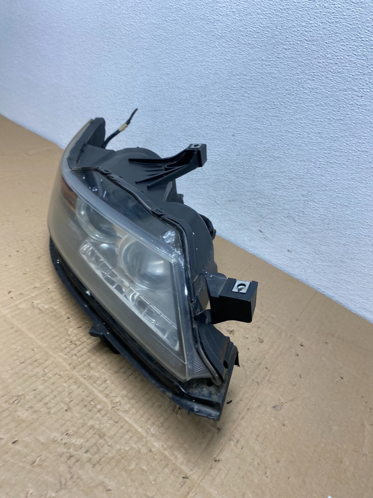 2007 to 2008 Acura TL Headlight Right Passenger Rh Side Xenon Hid AC3878 DW1