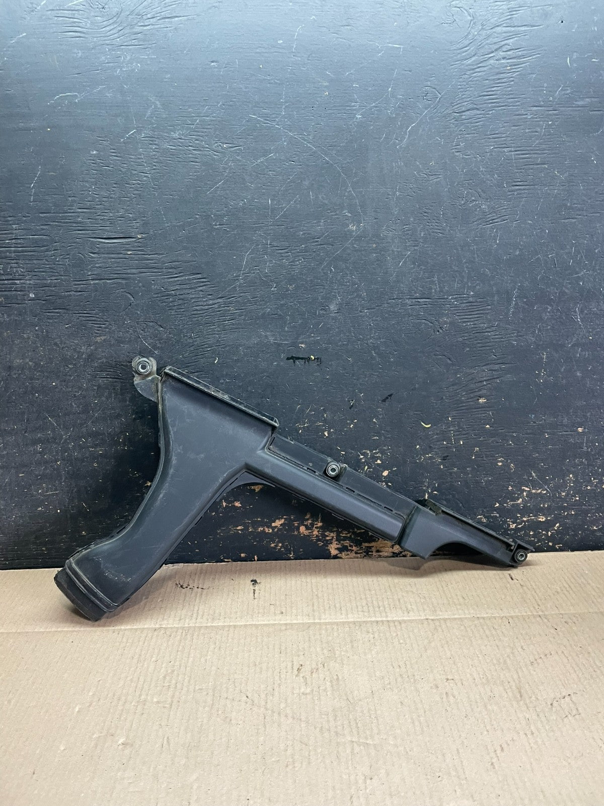 2009 to 2014 Nissan Maxima Upper Air Intake Duct  OEM Z8336 DG0