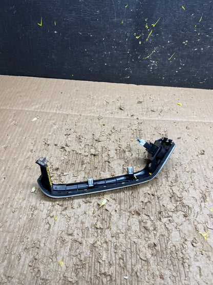 2009-2010 Nissan Murano Dash Trim Panel With Hazard Buttom Switch OEM W0003 DG5