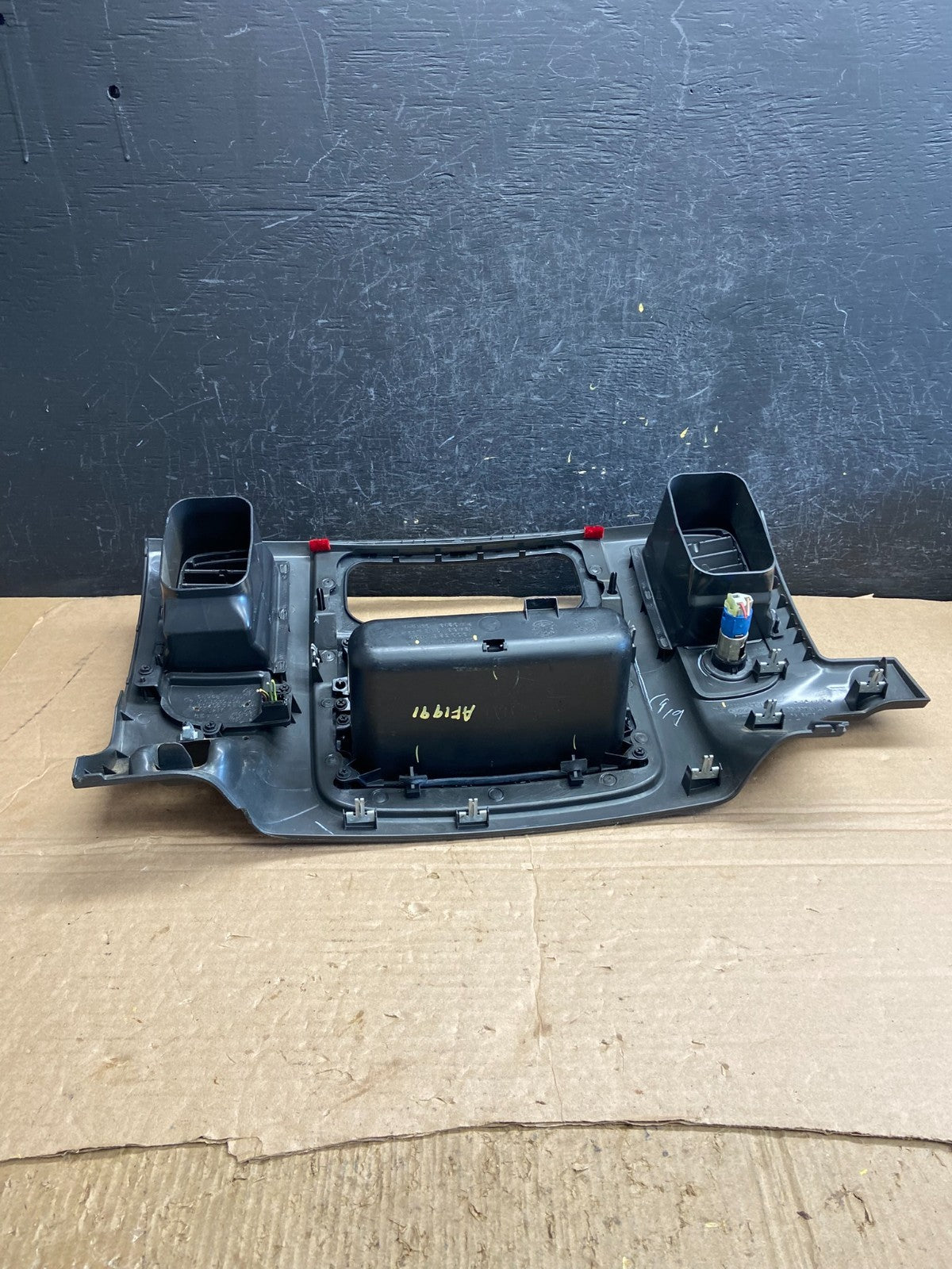 2002 to 2005 Dodge Ram Radio Climate Control Dash Air Vent Bezel Trim af1991 DG4