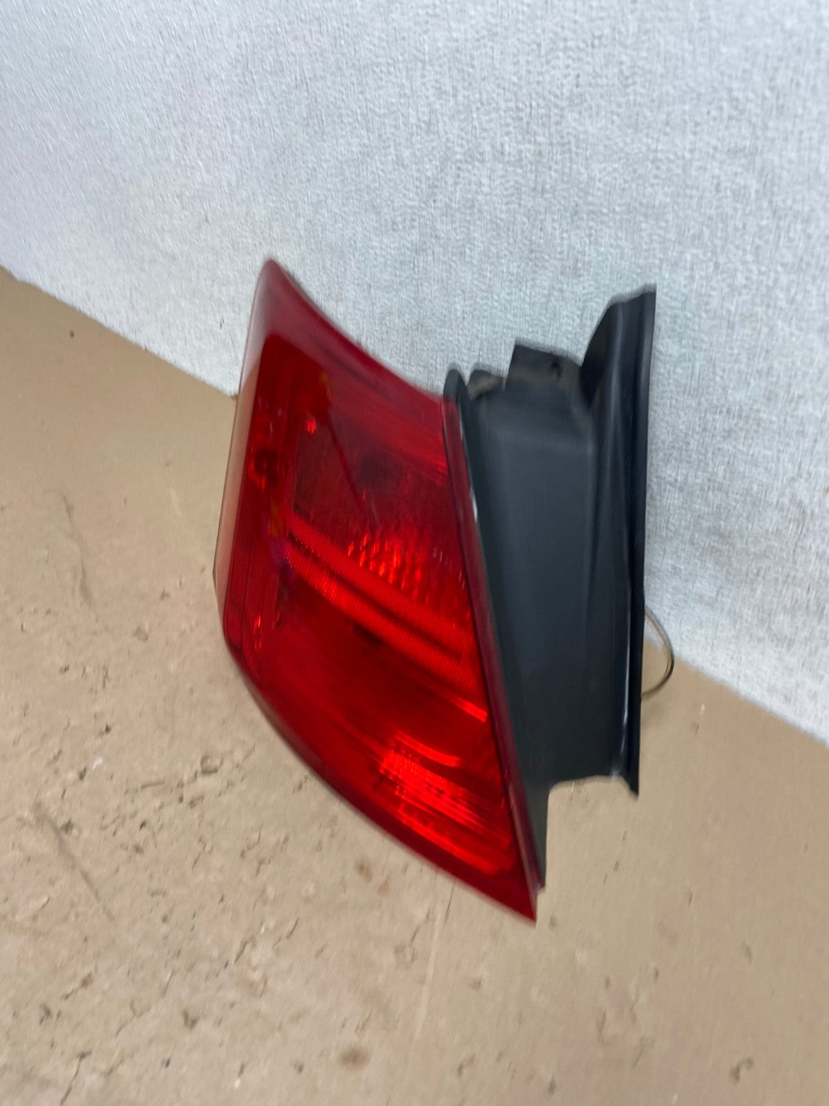 2014 - 2018 Ford Taurus Interceptor Left Driver LH Side Tail Light AG4302 LK1