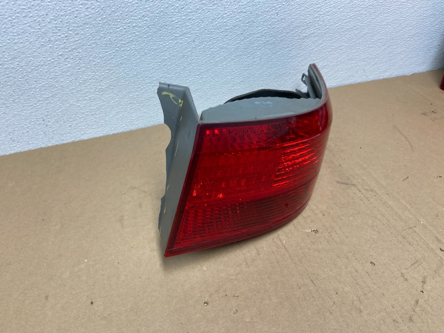 2005 Honda Accord Right Passenger Rh Side Tail Light Oem AB6339 DW2