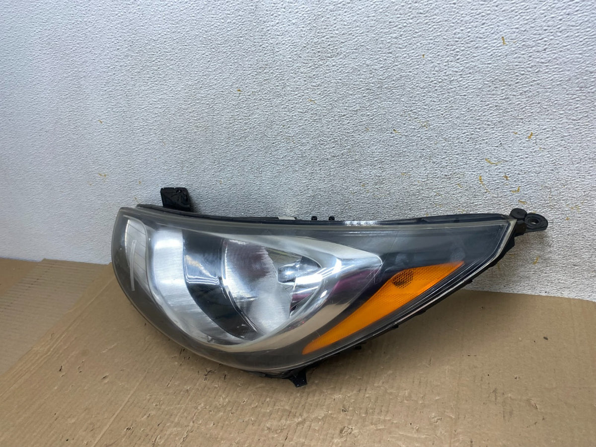 2013 to 2017 Hyundai Accent Left Driver LH Side Headlight AI1310 DW1