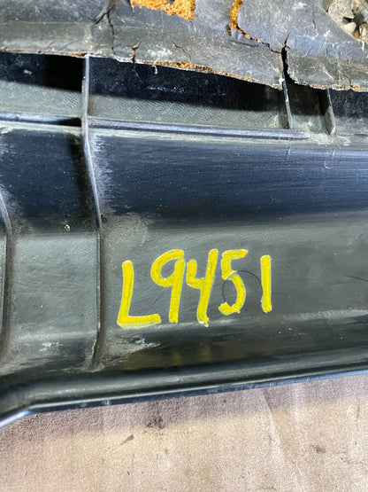 2004 2005 2006 Kia Optima Engine Motor Cover L9451 PS9