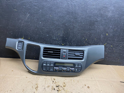 2005 to 2010 Honda Odyssey Radio Climate Control Dash Trim Bezel U5794 DG0