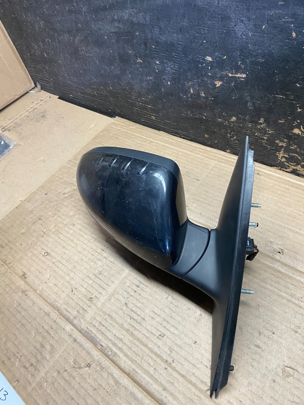 2011 - 2013 Kia Optima Right Passenger View Door Mirror Turn Signal V3256 IT1
