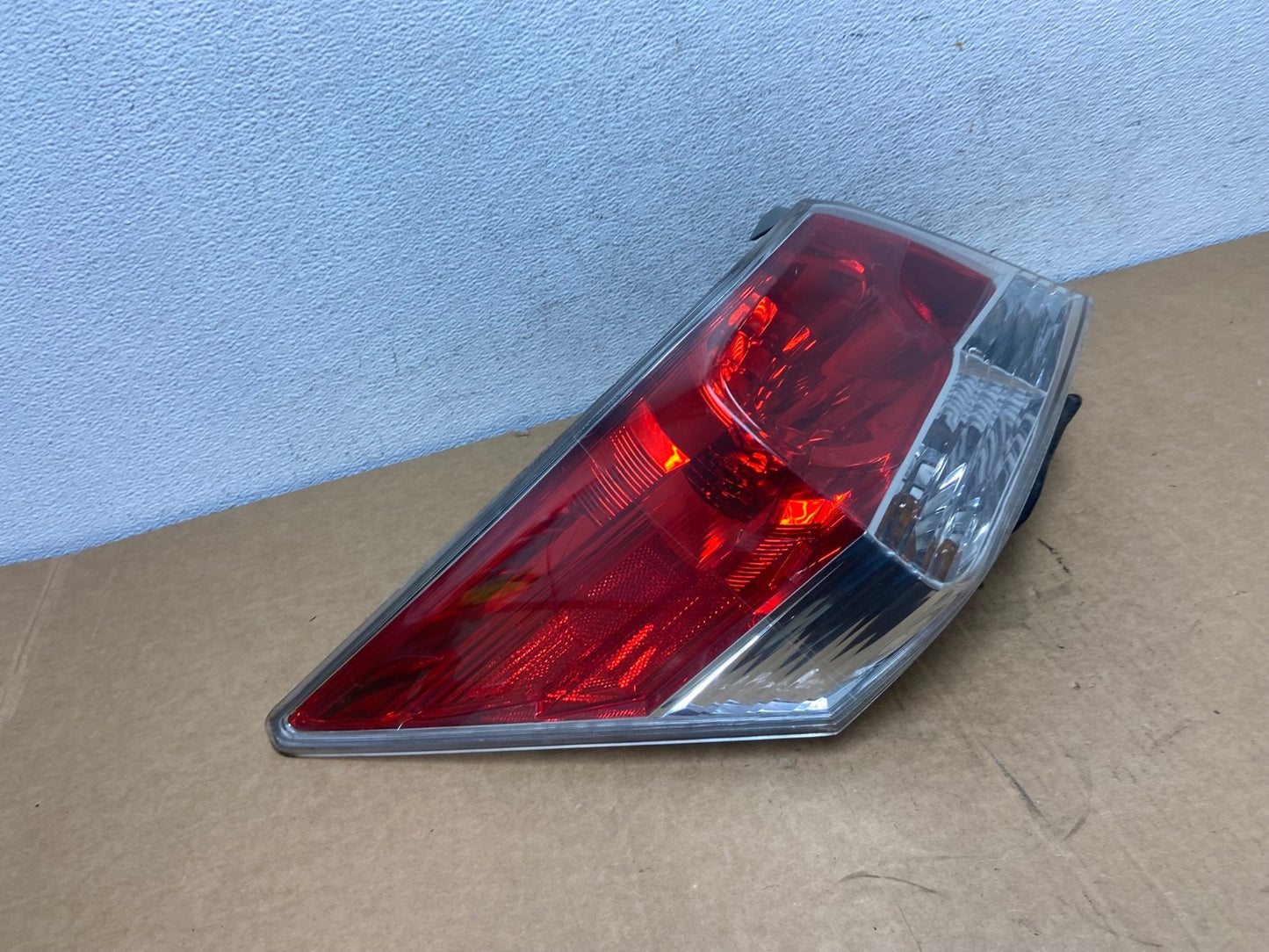 2008 to 2012 Honda Accord Sedan Tail light Left Driver LH Side AD5381 LK2